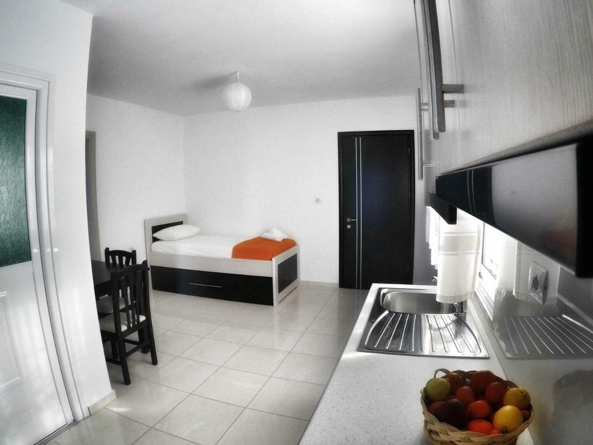 Prive And 3* Ksamil